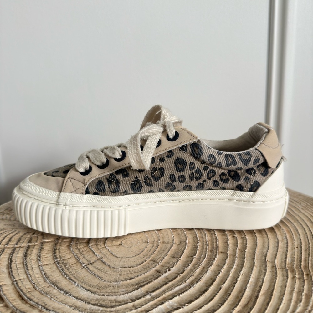 Zara Girl's Animal Print Beige Sneaker Size 2 US/EU 33 - Picture 2 of 14